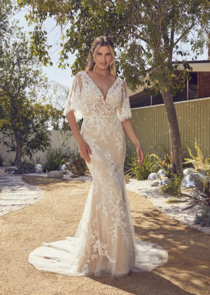 Flutter Sleeves Ivory Lace Tulle Romantic Wedding Dress